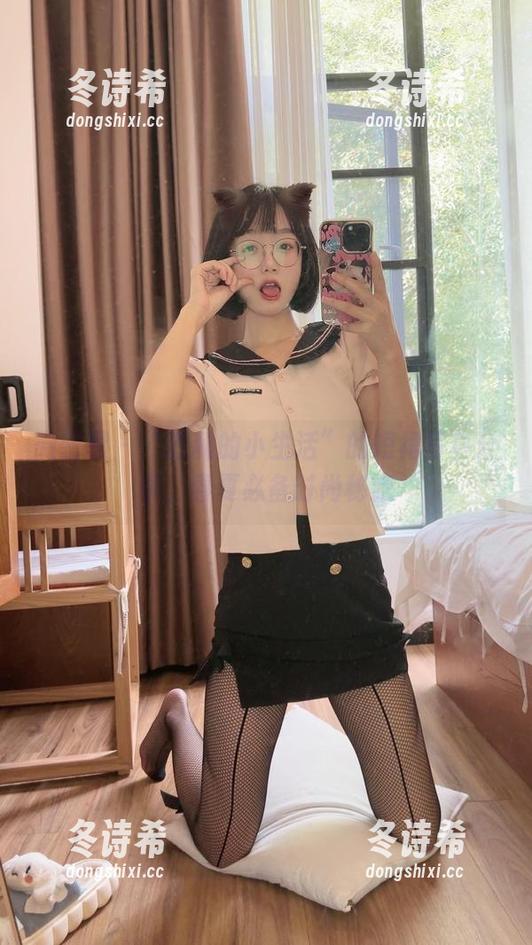 胜利的小生活 微密圈 - “胜利的小生活”的短裙写真分享,春夏必备时尚秘籍