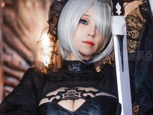 蜜汁猫裘发布新写真更新：小白兔自拍趣事百出！