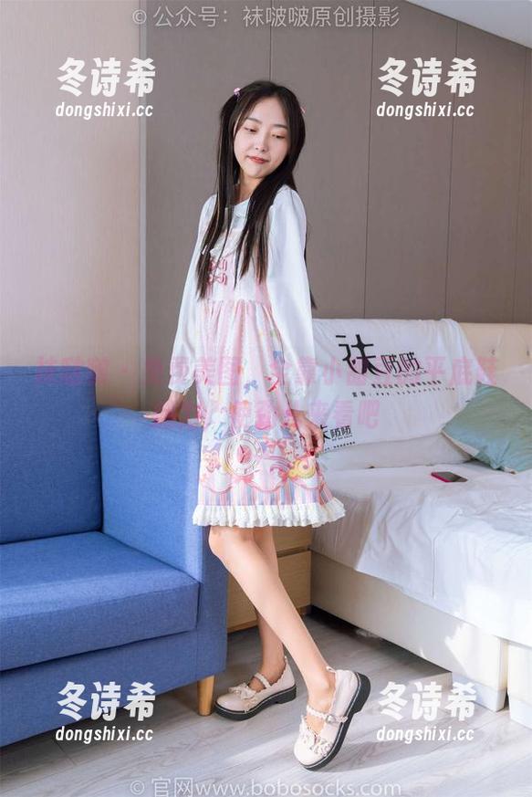 袜啵啵-小甜豆 袜啵啵 - 免费美图,全靠小甜豆的平底鞋魅力,使劲儿来看吧