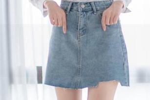 这也叫日系棚拍?西呱呀呀呀白猫咪内衣作品集惊现更新