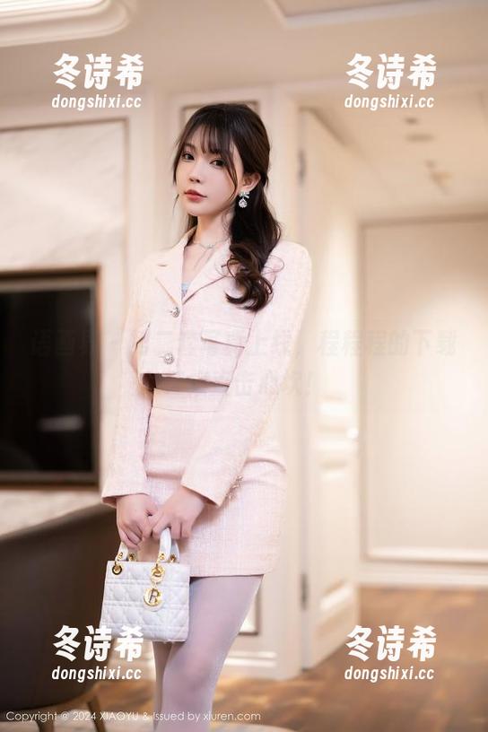 语画界 - 第二套写真上线，程程程的下载链接直击心坎！