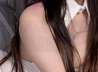 短裙风情——阿九从不咕咕(九言)的写真合集，仿佛春风拂面