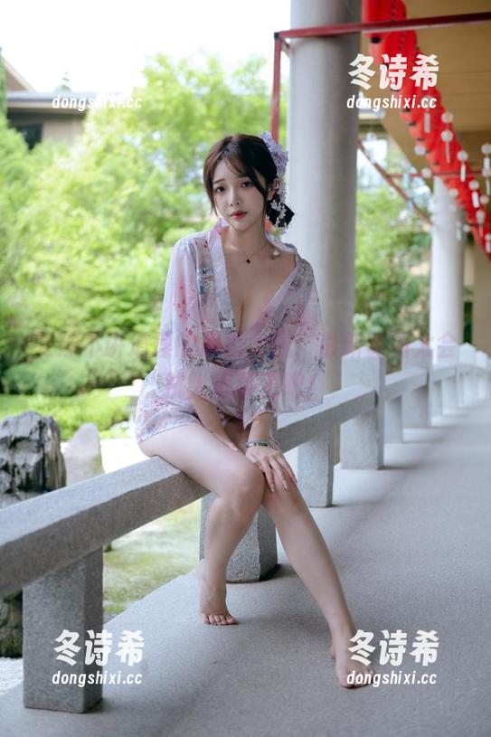 雯妹不讲道理 雯妹不讲道理的恶魔大凤,最新套图太会挑人心事了吧!